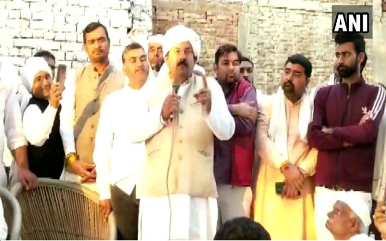 ಬಿಜೆಪಿಯವರನ್ನು ಮದುವೆ ಸಮಾರಂಭಕ್ಕೆ ಆಹ್ವಾನಿಸಬೇಡಿ- ನರೇಶ್ ಟಿಕಾಯತ್