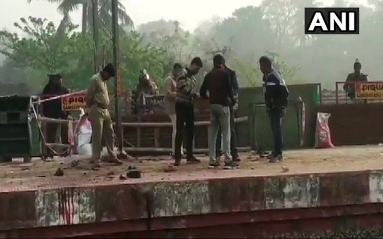 ’ಸಚಿವರ ಮೇಲಿನ ಬಾಂಬ್ ದಾಳಿ ಪಿತೂರಿಯ ಭಾಗ’ ಎಂದ ಮಮತಾ ಬ್ಯಾನರ್ಜಿ