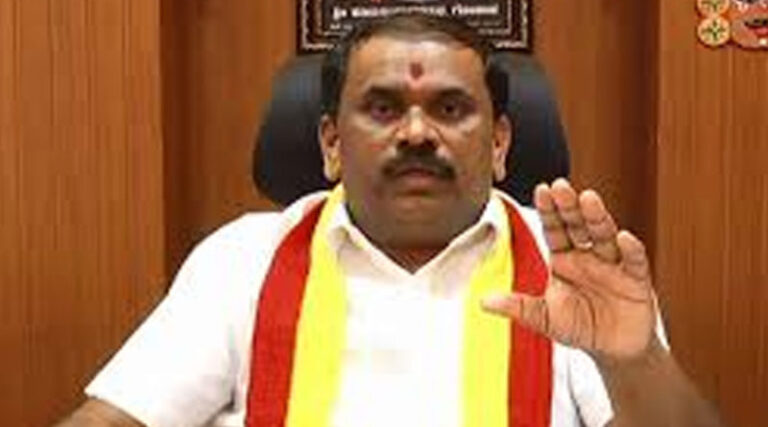 ಒಕ್ಕೂಟ ಸರ್ಕಾರದಿಂದ ಲಸಿಕೆಯಲ್ಲೂ ಮೋಸ: ಟ್ವಿಟರ್ ಅಭಿಯಾನಕ್ಕೆ ಕರೆವೇ ಕರೆ