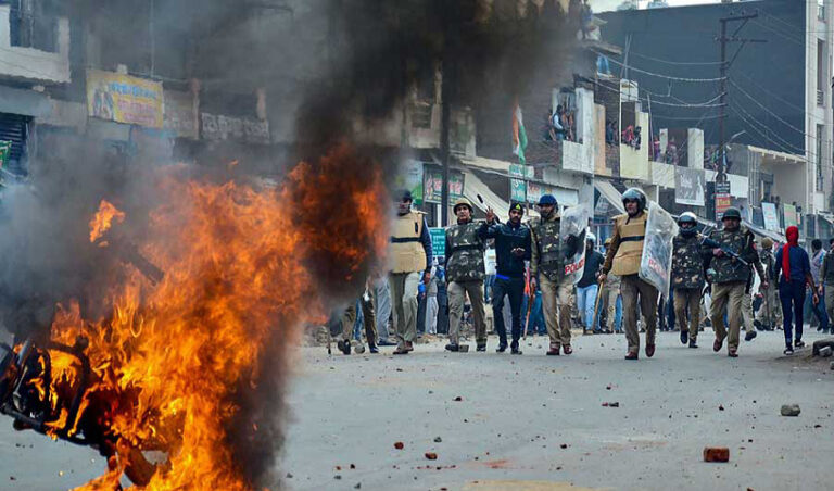 ಕೋಮು ಗಲಭೆಗೆ ಪ್ರಚೋದನೆ: ಬಿಜೆಪಿ ಮುಖಂಡರ ವಿರುದ್ಧದ ಪ್ರಕರಣ ಹಿಂಪಡೆಯಲು ಅನುಮತಿ