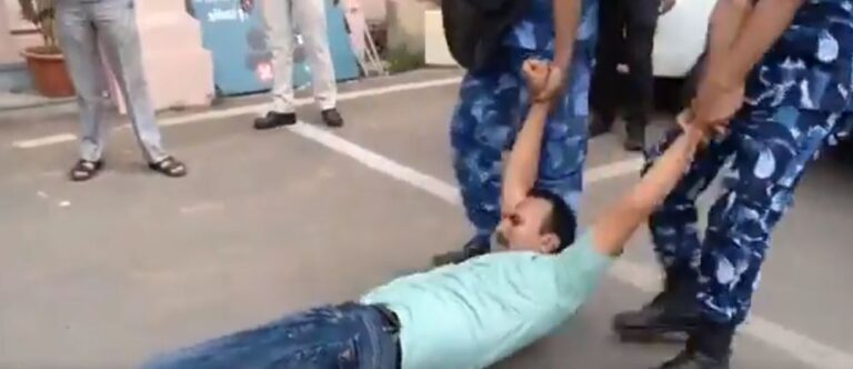 ಬಿಹಾರ ವಿಧಾನಸಭೆಯಲ್ಲಿ ವಿಪಕ್ಷ ಶಾಸಕರ ಮೇಲೆ ಪೊಲೀಸರಿಂದ ತೀವ್ರ ಹಲ್ಲೆ ಆರೋಪ