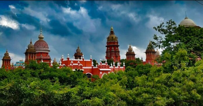 ಸಂಸ್ಕೃತ ಮಾತ್ರ ದೇವರ ಭಾಷೆ ಎಂದು ನಂಬಿಸಲಾಗಿದೆ- ಮದ್ರಾಸ್ ಹೈಕೋರ್ಟ್