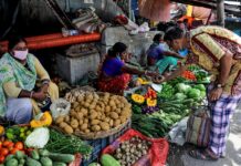 ‘ಬಡವರ ಕಷ್ಟಗಳನ್ನು ಲೆಕ್ಕಿಸದೆ ಲಾಕ್‌‌ಡೌನ್‌’: ಬೀದಿ ವ್ಯಾಪಾರಿಗಳ ಸಂಘದಿಂದ ಸರ್ಕಾರಕ್ಕೆ ಪತ್ರ | ನಾನುಗೌರಿ