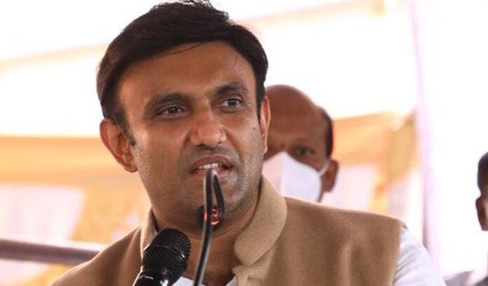 ಕೊರೊನಾ ಹೆಚ್ಚುತ್ತಿರುವುದರಿಂದ ಮಾರ್ಗಸೂಚಿ ಬಿಡುಗಡೆ: ಸಚಿವ ಸುಧಾಕರ್| NaanuGauri