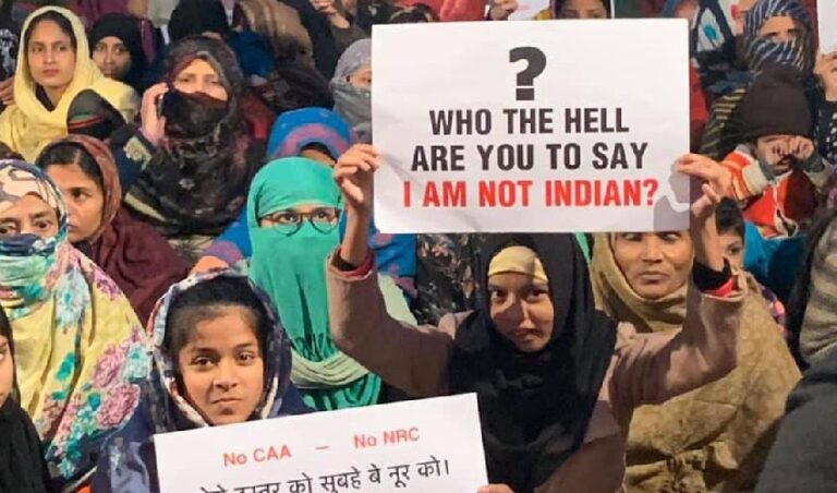 ಬೀದಿಬದಿ ವಾಸಿಸುವ ಬಾಲಕಿಯರಿಗೆ CAA,NRC ಪಾಠ; ದೇಶದ್ರೋಹ ಪ್ರಕರಣ ದಾಖಲು! | NaanuGauri