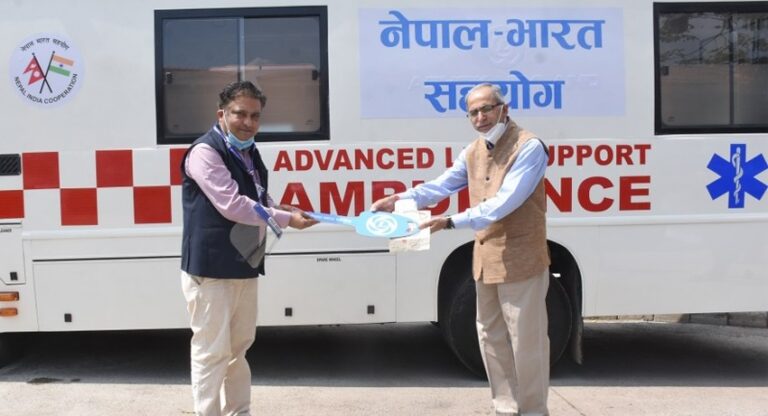 ಭಾರತದಲ್ಲಿ ಆಕ್ಸಿಜನ್‌ಗೆ ಹಾಹಾಕಾರ; ನೇಪಾಳಕ್ಕೆ ವೆಂಟಿಲೇಟರ್‌‌‌ ಹೊಂದಿರುವ 39 ಆಂಬುಲೆನ್ಸ್‌ ಗಿಫ್ಟ್‌‌‌! | NaanuGauri