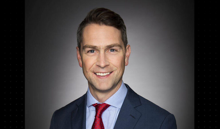 ಜೂಮ್ ಕಾನ್ಫರೆನ್ಸ್‌ನಲ್ಲಿ ಬೆತ್ತಲೆ ಕಾಣಿಸಿಕೊಂಡ ಕೆನಡಾ ಸಂಸದ!