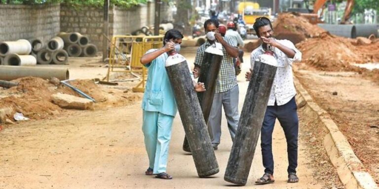 ದೇಶಾದ್ಯಂತ ನ್ಯಾಯಯುತ ಆಧಾರದಲ್ಲಿ ಆಕ್ಸಿಜನ್ ವಿತರಣೆಗೆ ಟಾಸ್ಕ್ ಫೋರ್ಸ್ ರಚಿಸಿದ ಸುಪ್ರೀಂ