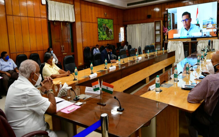 ಬಳ್ಳಾರಿ: ಜಿಂದಾಲ್ ಆವರಣದಲ್ಲಿ ಸಾವಿರ ಆಕ್ಸಿಜನ್ ಬೆಡ್‌ಗಳ ಆಸ್ಪತ್ರೆ ಉದ್ಘಾಟನೆ