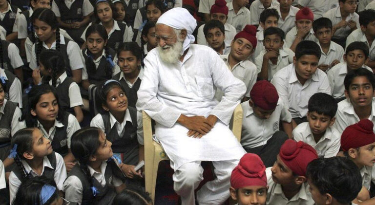 ಶ್ರದ್ಧಾಂಜಲಿ : ಕರ್ನಾಟಕದ ಮಕ್ಕಳಿಗೂ ಪ್ರೇರಣೆಯಾಗಿದ್ದ ಸಂತ ಸುಂದರಲಾಲ್ ಬಹುಗುಣ