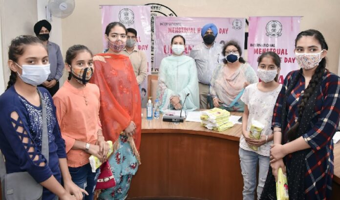 ಹೊಸ ಯೋಜನೆಯಡಿ ಉಚಿತ ‘ಸ್ಯಾನಿಟರಿ ಪ್ಯಾಡ್‌‌’ ಒದಗಿಸಲಿರುವ ಪಂಜಾಬ್ | Naanu gauri