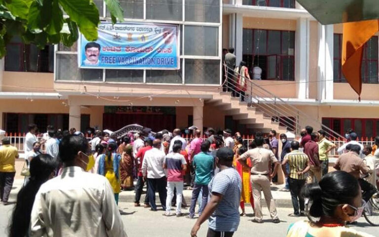 ರಾಜ್ಯದಲ್ಲಿ ಬಿಜೆಪಿಗೂ ಲಸಿಕೆಗೂ ಮುಗಿಯದ ನಂಟು, ಮತ್ತೆ ವಿವಾದದಲ್ಲಿ ಬಿಜೆಪಿ ಶಾಸಕ