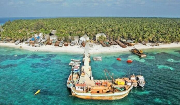 ಲಕ್ಷದ್ವೀಪ: ಆಡಳಿತಾಧಿಕಾರಿಯ 2 ವಿವಾದಾತ್ಮಕ ಆದೇಶಗಳಿಗೆ ಕೇರಳ ಹೈಕೋರ್ಟ್ ತಡೆ | Naanu gauri