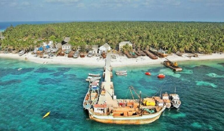 ಲಕ್ಷದ್ವೀಪ: ಆಡಳಿತಾಧಿಕಾರಿಯ 2 ವಿವಾದಾತ್ಮಕ ಆದೇಶಗಳಿಗೆ ಕೇರಳ ಹೈಕೋರ್ಟ್ ತಡೆ | Naanu gauri