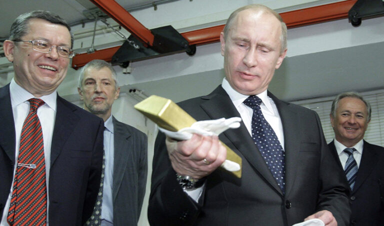 ಡಾಲರ್‌ಗೆ ಬೈಬೈ ಹೇಳಿದ ರಷ್ಯಾ: ಮುರಿಯಲಿದೆಯೆ ಅಮೆರಿಕನ್‍ ಡಾಲರ್ ಏಕಾಧಿಪತ್ಯ?