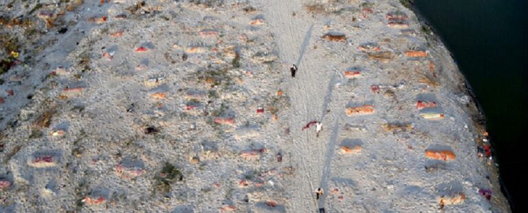 ಕೊರೊನಾ ಮೊದಲ ಅಲೆಯಿಂದ ಯುಪಿ ಪಾಠ ಕಲಿಯಲಿಲ್ಲ: ಆಡಳಿತ ಪಕ್ಷದ ನಾಯಕರಿಂದ ಟೀಕೆ