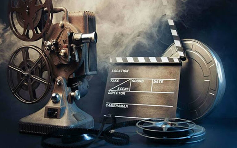 ಸಿನಿಮಾಟೋಗ್ರಾಫ್ ಕಾಯ್ದೆಯ ತಿದ್ದುಪಡಿ; ಸಿನಿಮಾ ತಯಾರಕರ  ಮೇಲೆ ತೂಗಲಿರುವ ಹೊಸ ಕತ್ತಿ