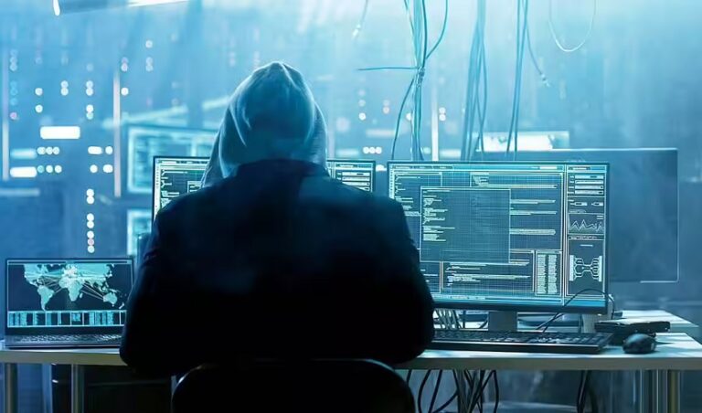 ಇಸ್ರೇಲ್ ಮೂಲದ ಕಂಪೆನಿಯಿಂದ ಭಾರತದ 300 ಗಣ್ಯದ ಫೋನ್‌ಗಳು ಹ್ಯಾಕ್! | Naanu gauri