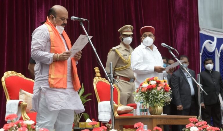 ರಾಜ್ಯದಲ್ಲಿ ಮತ್ತೆ ಸಿಎಂ ಬದಲಾವಣೆ ಚರ್ಚೆ: ಅಧಿಕಾರ ಶಾಶ್ವತವಲ್ಲ ಎಂದ ಬಸವರಾಜ ಬೊಮ್ಮಾಯಿ