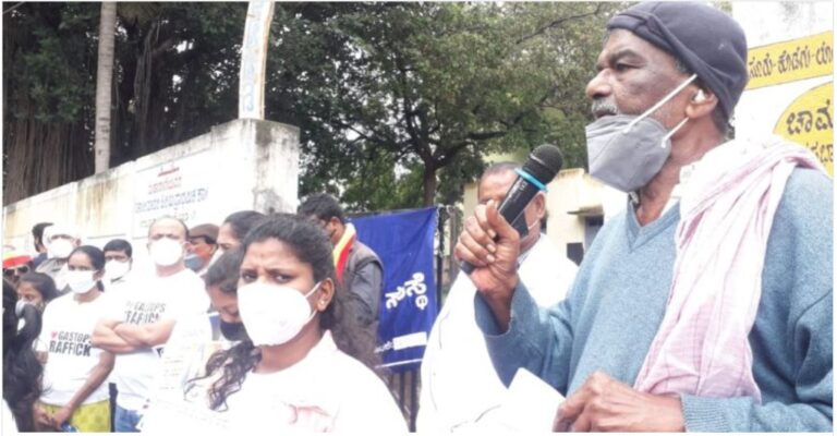 ಯಾವ ಮಹಾತ್ಮರನ್ನು ಮನೆಗೆ ಕರೆಯಬಾರದಪ್ಪ…: ದೇವನೂರು ಮಹಾದೇವ ವಿಷಾಧ