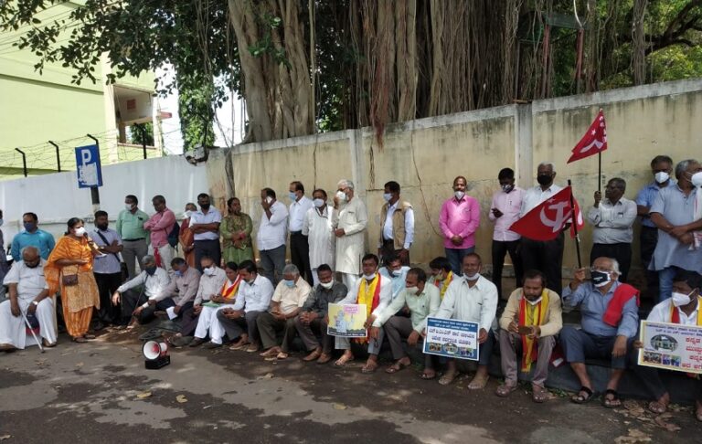 ಎನ್‌ಟಿಎಂಎಸ್ ಶಾಲೆ ಹೋರಾಟ ಕುರಿತ ನಂಬಲರ್ಹವಲ್ಲದ ದಶ ಸುಳ್ಳುಗಳು