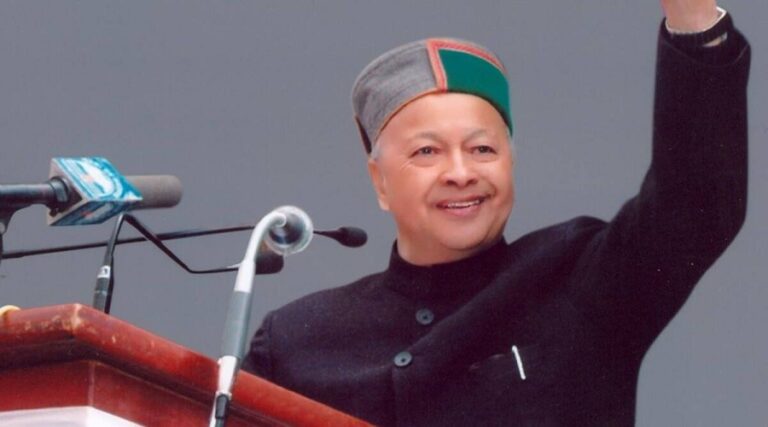 ಅಧಿಕಾರ ಕೇಂದ್ರದ ಅತ್ಯಾಪ್ತ ಹಿಮಾಚಲದ ವೀರಭದ್ರ ಸಿಂಗ್‌