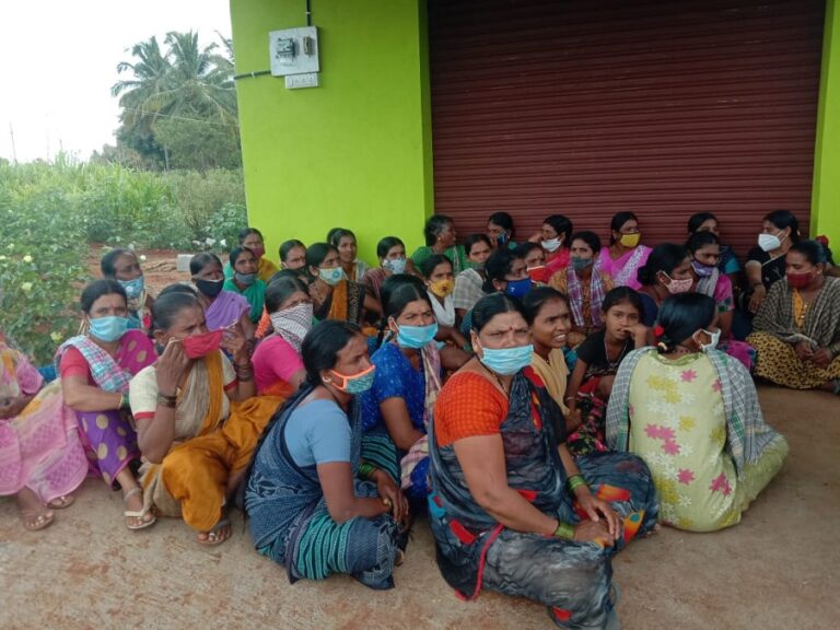 ಮಹಿಳೆಯರ ದಿಟ್ಟ ಹೋರಾಟಕ್ಕೆ ಜಯ: ಮದ್ಯದಂಗಡಿ ಸ್ಥಳಾಂತರಕ್ಕೆ ಆದೇಶ