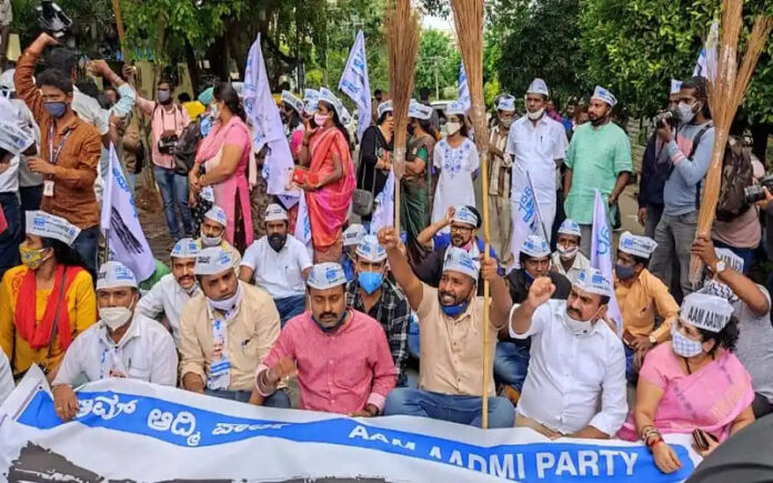 ರಾಜ್ಯ ಸ್ಥಳೀಯ ಸಂಸ್ಥೆ ಚುನಾವಣೆ: ದೊಡ್ಡ ಪಕ್ಷಗಳನ್ನು ಎದುರಿಸಲು ಸಿದ್ಧವಾಗಿವೆ ಸಣ್ಣ ಪಕ್ಷಗಳು