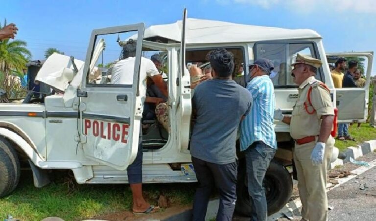 ಆಂಧ್ರಪ್ರದೇಶ: ಯೋಧನ ಮೃತದೇಹ ಹಸ್ತಾಂತರಿಸಿ ತೆರಳುತ್ತಿದ್ದಾಗ ಅಪಘಾತ; 4 ಪೊಲೀಸರು ಮೃತ