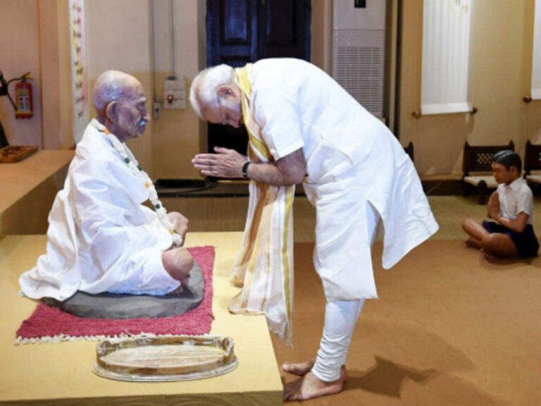 ಸ್ವಾತಂತ್ರ್ಯ ದಿನ: ಒಗ್ಗೂಡಿಸಿದ ಗಾಂಧೀಜಿ – ಒಡೆದಾಳುವ ಮೋದೀಜಿ