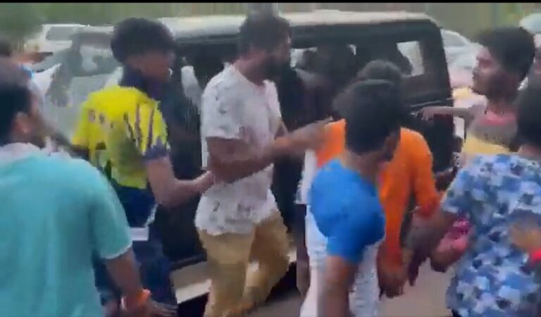 ಮಂಗಳೂರಿನಲ್ಲಿ ಮತ್ತೆ ‘ಮಾರಲ್ ಪೊಲೀಸಿಂಗ್’ – ಬಜರಂಗದಳ ಕಾರ್ಯಕರ್ತರ ಬಂಧನ