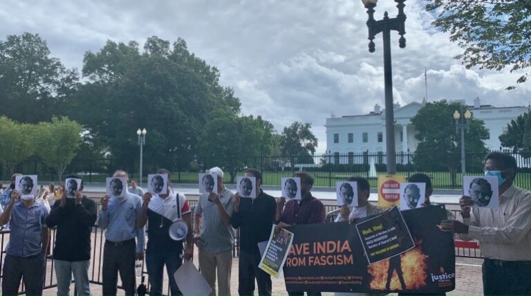 ಮೋದಿ ಪ್ರವಾಸ ವಿರೋಧಿಸಿ ವೈಟ್‌ ಹೌಸ್‌ ಮುಂದೆ ಅನಿವಾಸಿ ಭಾರತೀಯರ ಪ್ರತಿಭಟನೆ