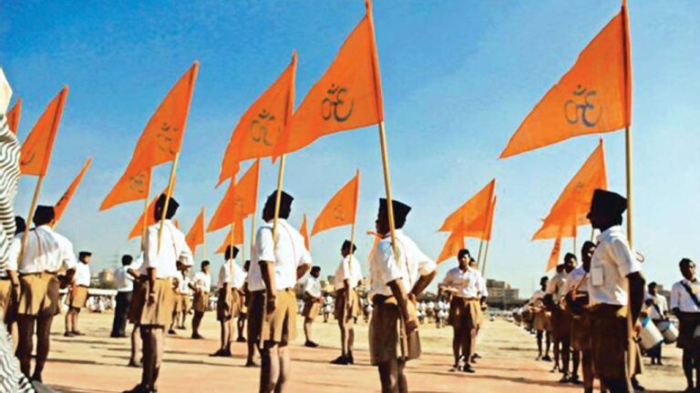 ಮೊರಾರ್ಜಿ ವಸತಿ ಶಾಲೆಗಳಲ್ಲಿ RSS ತಾಲೀಮು ಶಿಬಿರಕ್ಕೆ SFI ವಿರೋಧ