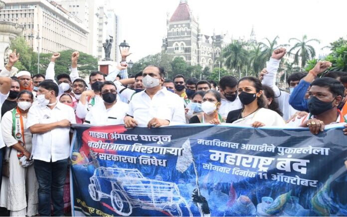 ರೈತರ ಹತ್ಯಾಕಾಂಡ ವಿರೋಧಿಸಿ ಮಹಾರಾಷ್ಟ್ರ ಬಂದ್: ಕೆಲವೆಡೆ ಹಿಂಸಾಚಾರ, 9 ಬಸ್‌ಗಳು ಭಸ್ಮ