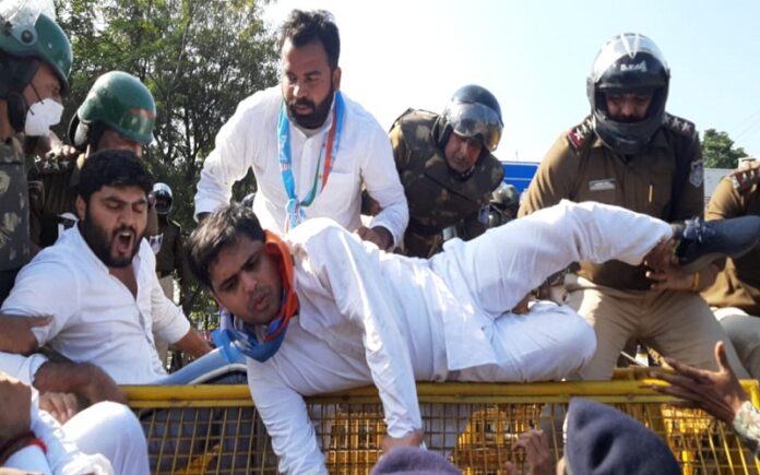 ಮಧ್ಯಪ್ರದೇಶ: ಹೊಸ ಶಿಕ್ಷಣ ನೀತಿ ವಿರುದ್ಧ ವಿದ್ಯಾರ್ಥಿಗಳ ಪ್ರತಿಭಟನೆ, ಪೊಲೀ‌ಸರಿಂದ ಲಾಠಿಚಾರ್ಜ್