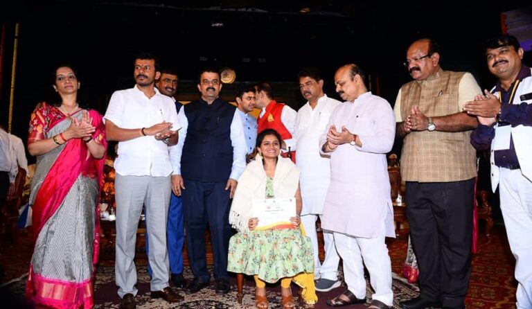 ರಾಜ್ಯೋತ್ಸವ ಪ್ರಶಸ್ತಿ ಮೊತ್ತ 5 ಲಕ್ಷ ರೂ.ಗಳಿಗೆ ಹೆಚ್ಚಳ: ಬೊಮ್ಮಾಯಿ ಘೋಷಣೆ