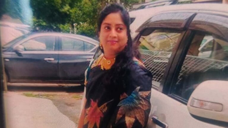 ಬೆಂಗಳೂರು: ಹೆದ್ದಾರಿಯಲ್ಲಿ ಕಾರು ಅಡ್ಡಗಟ್ಟಿ ಮಹಿಳೆಯ ಬರ್ಬರ ಹತ್ಯೆ