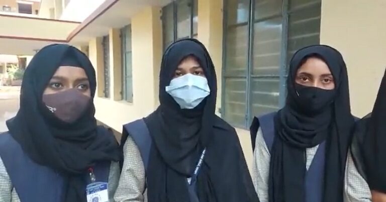 ಉಡುಪಿ ಸರ್ಕಾರಿ ಪಿಯು ಬಾಲಕಿಯರ ಕಾಲೇಜಿನಲ್ಲಿ ಸ್ಕಾರ್ಫ್ ಹಾಕದಂತೆ ನಿರ್ಬಂಧ | Naanu Gauri