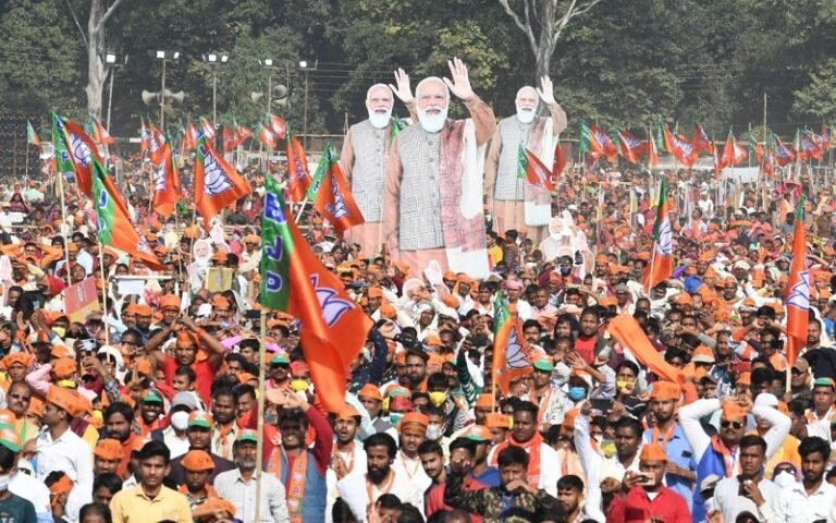 ಉತ್ತರ ಪ್ರದೇಶ: ಮೋದಿ ರ್‍ಯಾಲಿಗೆ ಜನ ಸೇರಿಸಲು ಸರ್ಕಾರಿ ಇಲಾಖೆಗಳಿಗೆ ಜಿಲ್ಲಾಡಳಿತದ ಸೂಚನೆ