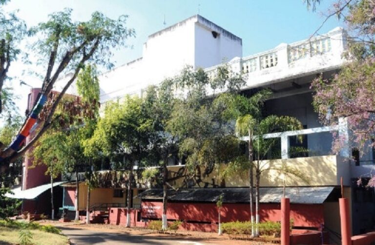 ರಂಗಾಯಣದ ಗೌರವ ಹಾಳುಮಾಡದಿರಿ: ಹಿರಿಯ ಸಾಹಿತಿಗಳು, ರಂಗಕರ್ಮಿಗಳು, ಚಿಂತಕರ ಆಗ್ರಹ