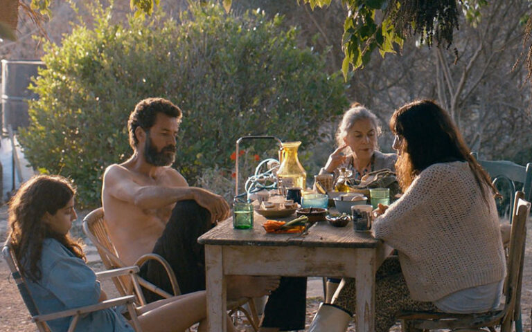 ಕುಟುಂಬದೊಳಗಿನ ರಚನೆಗೂ, ಸಮಾಜದ ಒಡಕುಗಳಿಗೂ ಇರುವ ನಿಕಟ ಸಂಬಂಧ ಶೋಧಿಸುವ ಮೂನಿಯಾ ಅಕ್ಲ್‌ಳ ’ಕಾಸ್ಟ ಬ್ರಾವ, ಲೆಬನಾನ್’