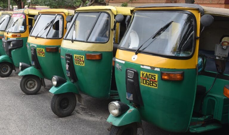 ಬೆಂಗಳೂರಿನಲ್ಲಿ ಆಟೋ ದರ ಹೆಚ್ಚಳ; ಎಷ್ಟು ದೂರಕ್ಕೆ ಎಷ್ಟಾಗುತ್ತದೆ? ಇಲ್ಲಿದೆ ಸುಲಭ ಲೆಕ್ಕ! | NaanuGauri