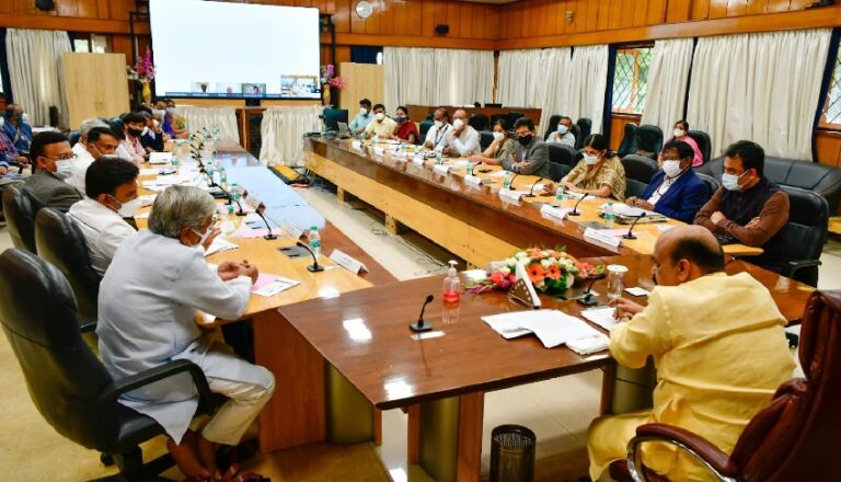 2 ಡೋಸ್‌ ಪಡೆದವರಿಗಷ್ಟೇ ಮಾಲ್, ಥಿಯೇಟರ್‌‌ಗೆ ಪ್ರವೇಶ: ರಾಜ್ಯ ಸರ್ಕಾರ ನಿರ್ಧಾರ | Naanu Gauri