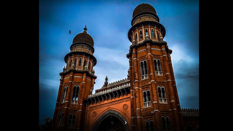 ತಮಿಳು ನಾಡಗೀತೆಯು ಪ್ರಾರ್ಥನೆಯಾಗಿದೆ, ಅದನ್ನು ಹಾಡುವಾಗ ಎದ್ದುನಿಲ್ಲಬೇಕಾಗಿಲ್ಲ: ಹೈಕೋರ್ಟ್ | Naanu Gauri