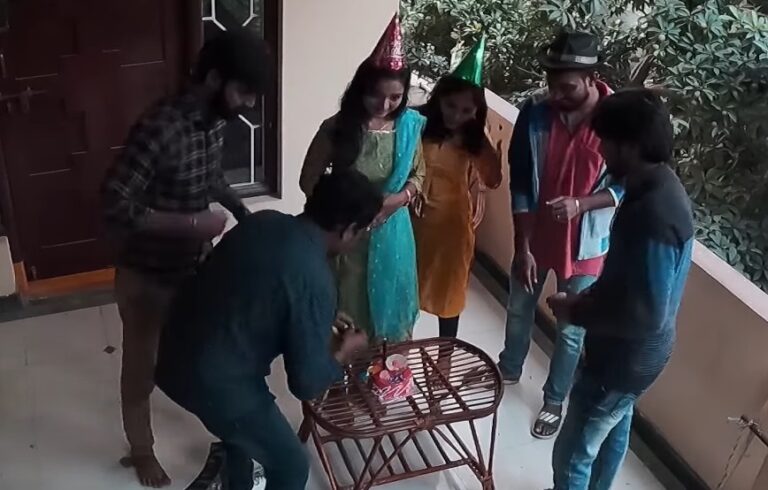 ಹಿಂದೂ ಯುವತಿಯರನ್ನು ಟ್ಯ್ರಾಪ್‌‌ ಮಾಡುತ್ತಿದ್ದಾರೆ ಎಂದು ತಪ್ಪಾಗಿ ವಿಡಿಯೊ ಶೇರ್‌ ಮಾಡಲಾಗುತ್ತಿದೆ | NaanuGauri