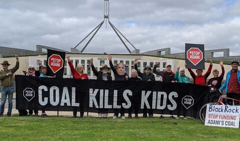 ಅದಾನಿಯ ವಿವಾದಾತ್ಮಕ ಕಂಪನಿಯ ಕಲ್ಲಿದ್ದಲು ಭಾರತಕ್ಕೆ: ಆಸ್ಟ್ರೇಲಿಯಾದಲ್ಲಿ ತೀವ್ರಗೊಂಡ ಪ್ರತಿಭಟನೆ