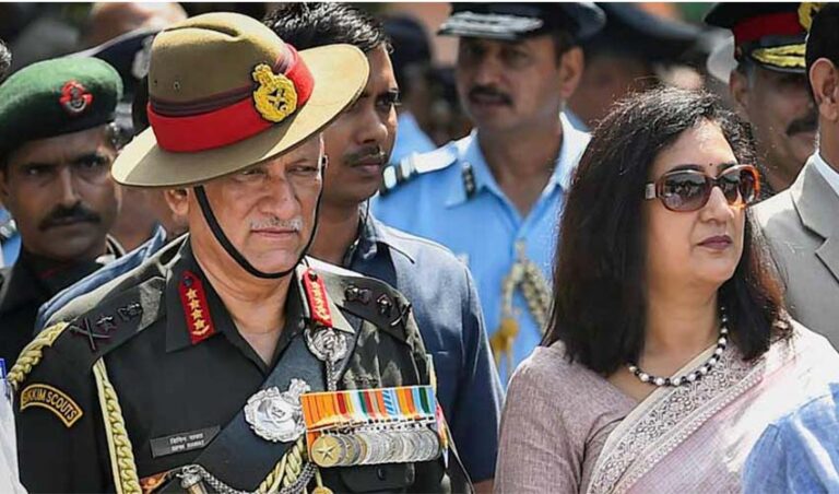 ಬಿಪಿನ್ ರಾವತ್‌ರವರ ಮೃತದೇಹ ಇಂದು ದೆಹಲಿಗೆ: ನಾಳೆ ಅಂತ್ಯಕ್ರಿಯೆ ಸಾಧ್ಯತೆ