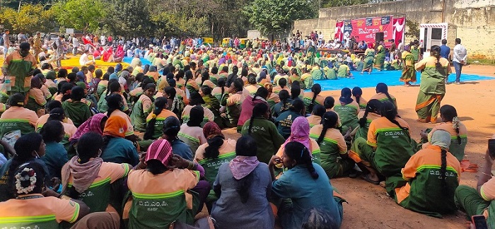 ಸರ್ಕಾರಕ್ಕೆ ರೈತರ ಒಗ್ಗಟ್ಟು ಕೊಟ್ಟ ಪೆಟ್ಟು ಮತ್ತೆ ಮರುಕಳಿಸಲಿದೆ: ಕಾರ್ಮಿಕರ ಸಮಾವೇಶ ಎಚ್ಚರಿಕೆ