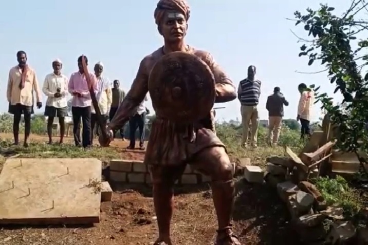 ಬೆಳಗಾವಿ: ಅನಗೋಳದಲ್ಲಿ ಸಂಗೊಳ್ಳಿ ರಾಯಣ್ಣ ಪ್ರತಿಮೆ ಮರು ಪ್ರತಿಷ್ಠಾಪನೆ