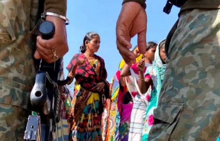 ಬುಡಕಟ್ಟು ಹಕ್ಕುಗಳ ಹೋರಾಟಗಾರ್ತಿ ಹಿಡ್ಮೆ ಮಾರ್ಖಂ ಬಿಡುಗಡೆಗೆ ಪೋಸ್ಟ್‌ಕಾರ್ಡ್ ಅಭಿಯಾನ